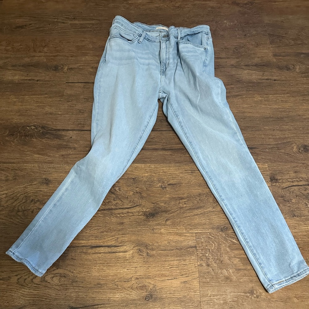 Levi’s High Rise Skinny - women’s jean